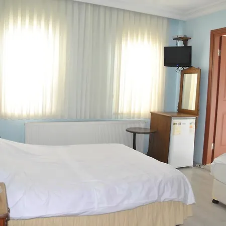 Cunda Deniz Yildizi Butik Bed & Breakfast Ayvalı