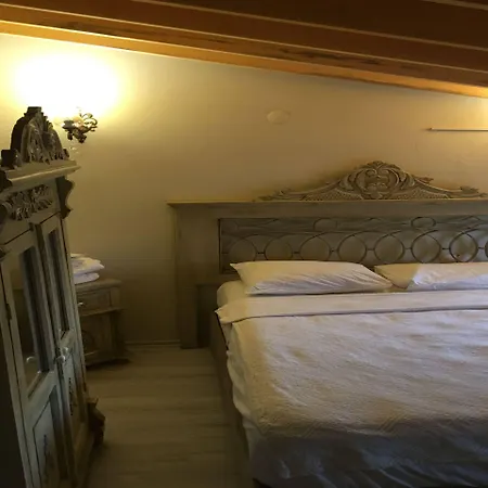 Cunda Deniz Yildizi Butik Ayvalik
