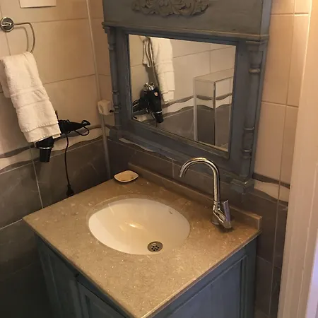 Cunda Deniz Yildizi Butik Nocleg ze śniadaniem *