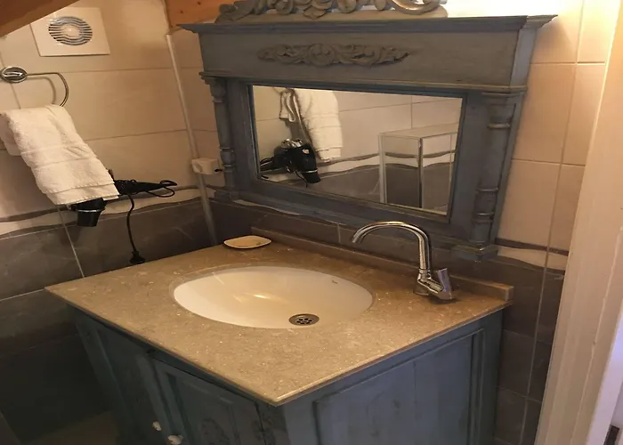 Cunda Deniz Yildizi Butik Bed & Breakfast Ayvalı