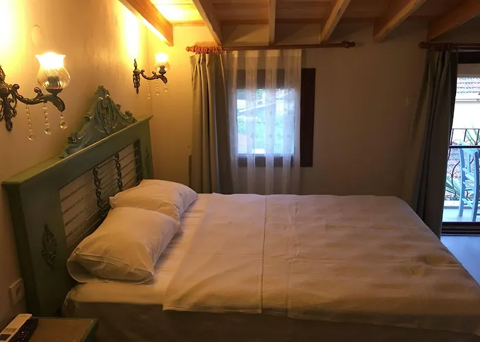 Cunda Deniz Yildizi Butik *